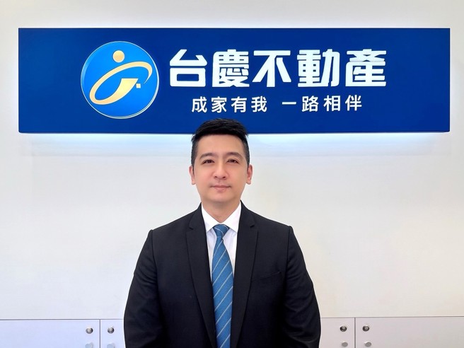 台慶不動產林孟翰以近9成專約率與高聯賣效率打造房仲成功方程式，展現穩健領導力與專業實力。(圖/永慶房產集團提供)