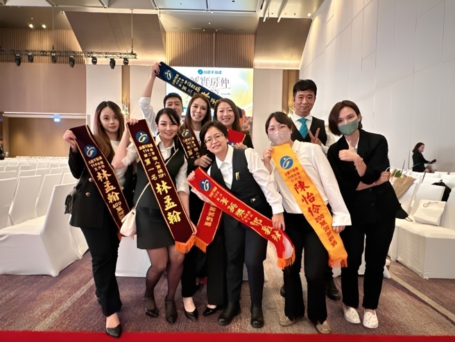 林孟翰以明確目標管理與高效聯賣制度，帶領團隊締造亮眼業績表現。(圖/永慶房產集團提供)