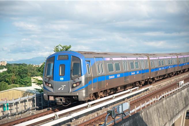 鳳凰颱風桃園停班課，桃園捷運正常營運。(桃捷公司提供／呂筱蟬桃園傳真)