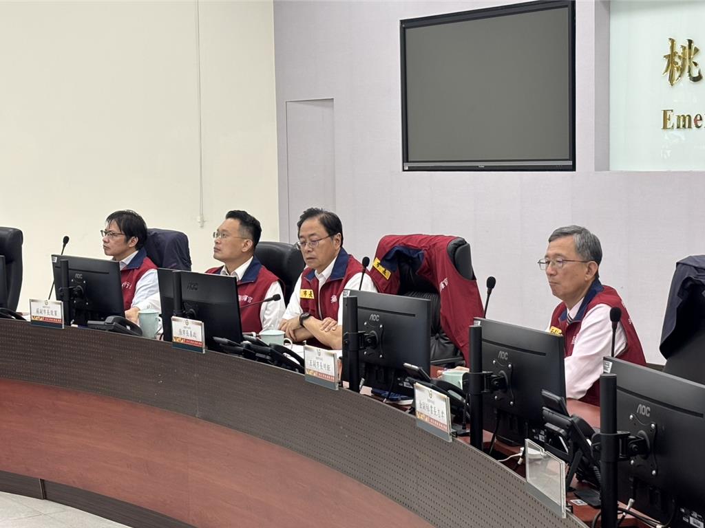 桃園沿海風勢超強勁!民眾大讚張善政宣布放假