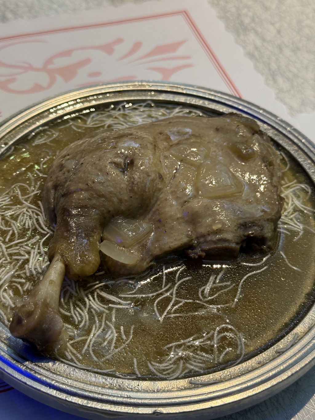 法式鴨子飯保留了洋食的層次感,也強化了飽足與家常風味。(古謝未玲 攝)