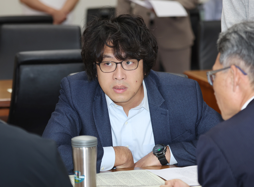 前聯電創辦人曹興誠建議賴清德徵召民進黨立委沈伯洋選台北市長。（圖／中時資料照）
