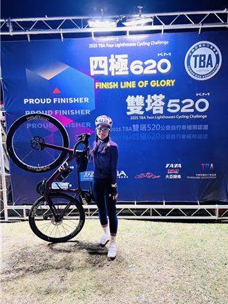 竹市议员挑战极限 自行车完骑620公里「台湾四极点」
