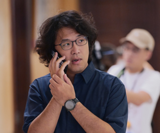 央视喊全球追捕沈伯洋...宣示成分大？作家揭现实面