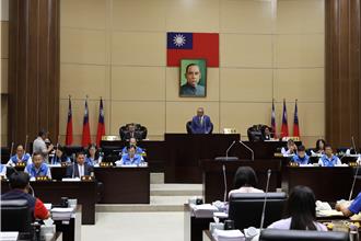 苗縣年度總預算案歲入304.42億元 歲出編列302.12億元