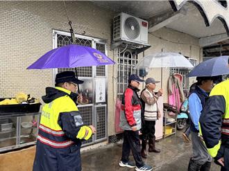 凤凰来袭！宜兰英士部落预防性撤村 警护送长者安全避难