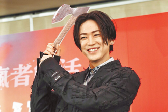 龜梨和也曬與赤西仁靠頭合照！破冰粉絲淚崩：活久見