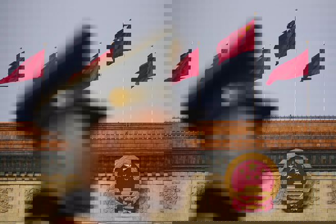 陆党媒刊文要年轻干部不妨多些自找苦吃。（资料照片）