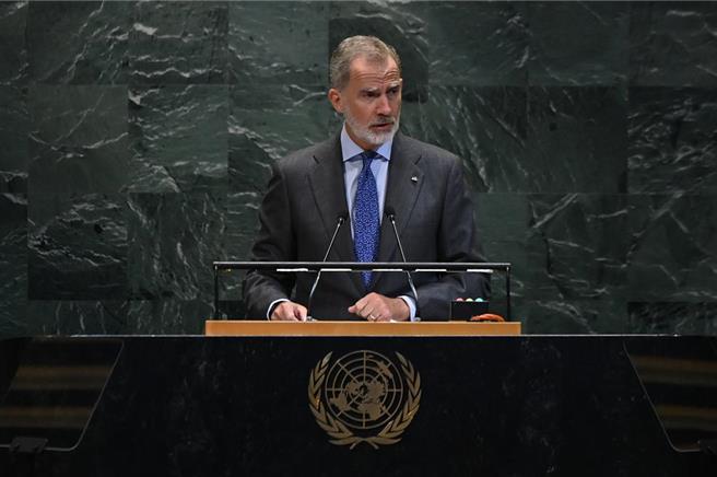 西班牙國王菲利佩六世10日訪問大陸，這是西班牙國王時隔18年再次訪陸。（摘自新華社）