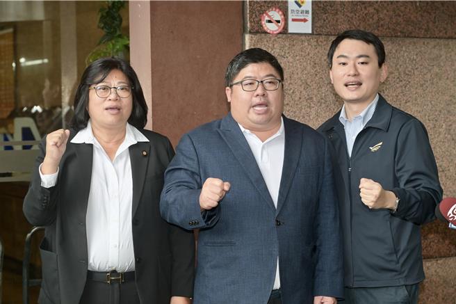 票投王育敏就是支持鄭麗文？蔡易餘：不會朝這方向打。曾薏蘋攝