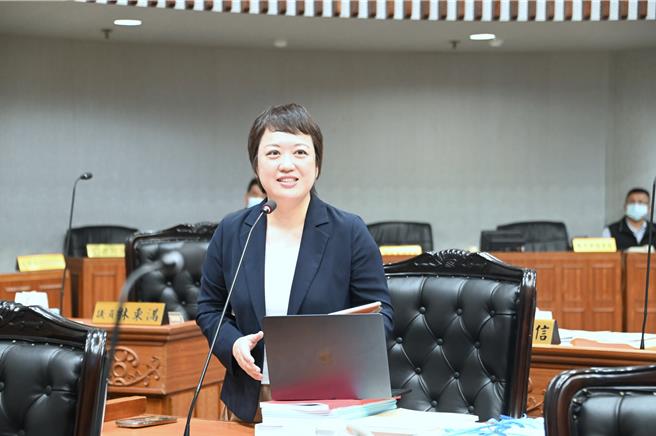 無黨台東縣議員潘貴蘭呼籲台東縣政府盡早發布熱氣球辦理時程。（台東縣議會提供／蔡旻妤台東傳真）