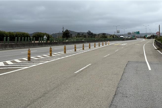 苗栗縣政府重申全力支持台72線延伸至台61線計畫，縣長鍾東錦表示將協助中央溝通，促進地方共識，完善山海交通路網。（呂麗甄攝）