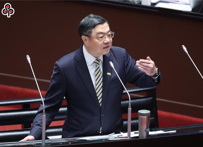 行政院長卓榮泰11日嗆在野黨封殺大法官人事案，但大法官人選遲未定案，主因是賴政府執意提名「綠友友」，卓揆恐怕是罵到了自己人。（姚志平攝）