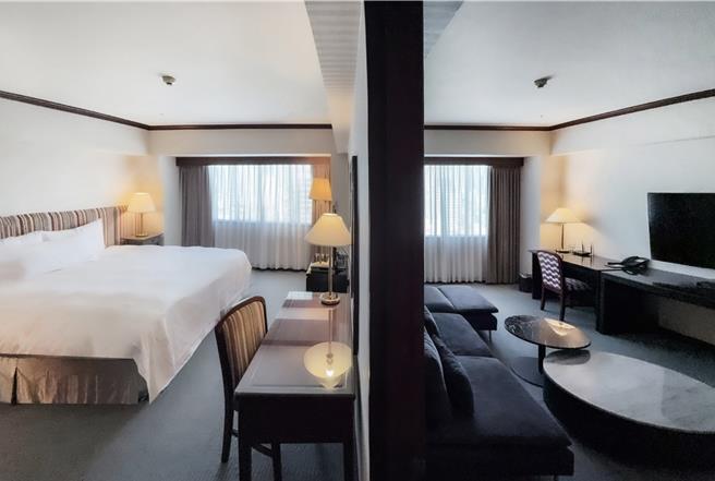 高雄福華「Smile One尊爵海陸 一泊二食」住房專案，以「10,000元入住尊爵套房、10,000元吃住一次搞定」的超值優惠吸引旅客。(高雄福華大飯店提供)