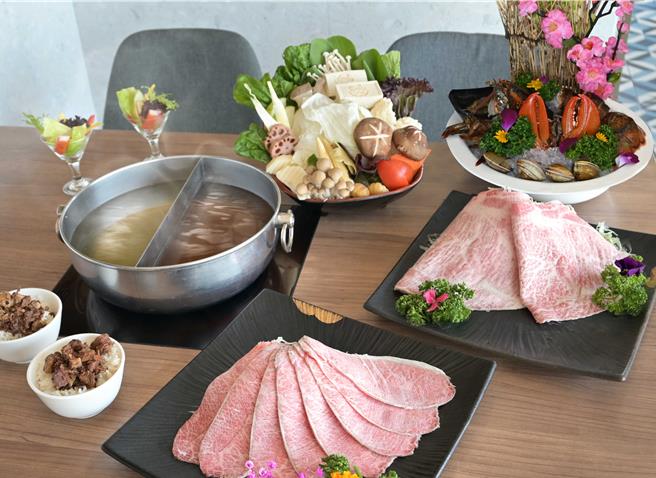 000元吃住一次搞定」的超值優惠吸引旅客。(高雄福華大飯店提供)