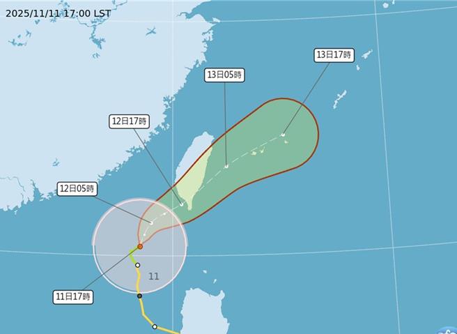 今年第26號颱風「鳳凰」來襲。（摘自氣象署官網）