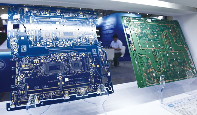 PCB厂金像电、高技10月营收齐步站上高檔。图／本报资料照片