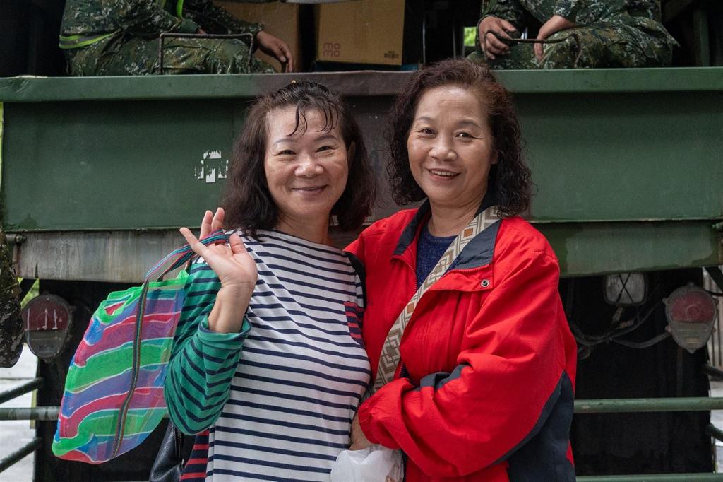 【「鳳凰」來襲】官兵支援地方 鄉親感受真摯依靠