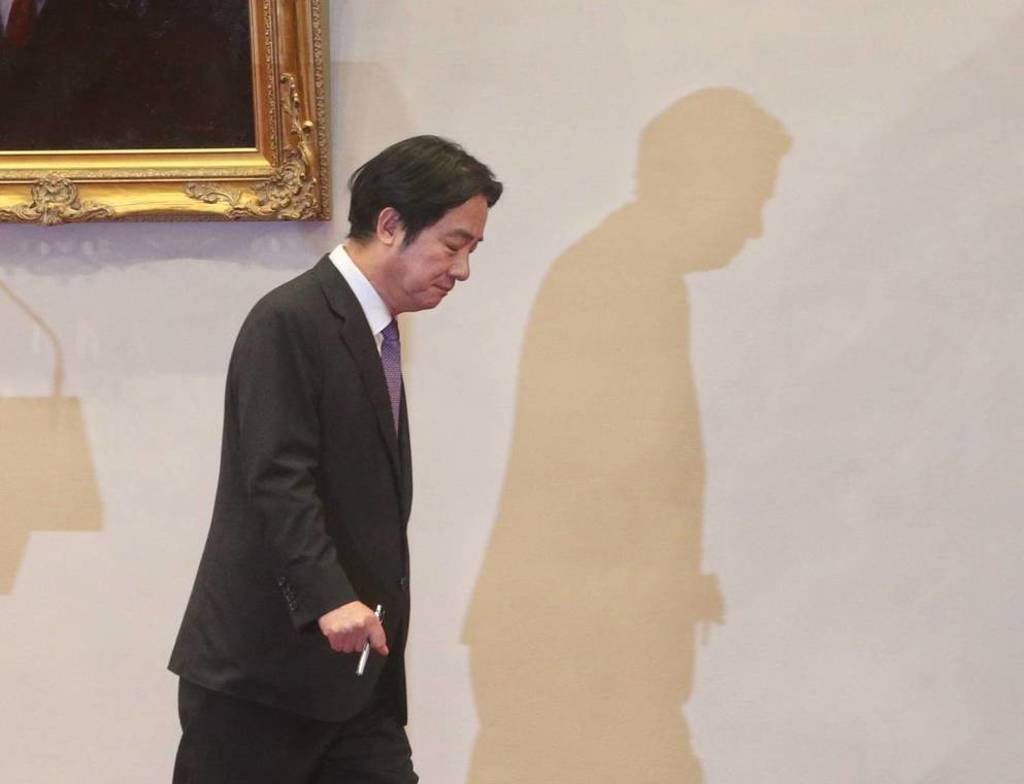 「沈伯洋案」竟扯韓國瑜 陳鳳馨批賴耍陰招:兩岸出問題要找你啊