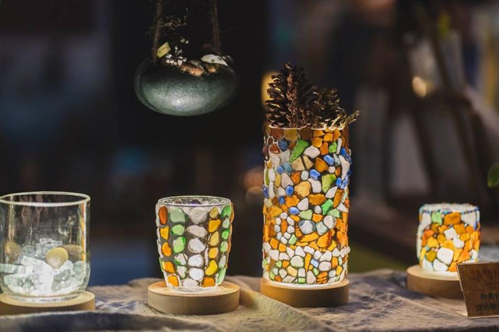 海玻璃夜燈。　圖：東北角及宜蘭海岸國家風景區管理處／提供