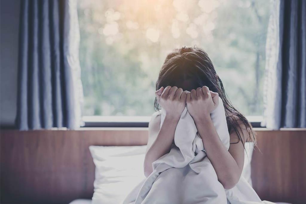 誘12歲少女拍裸照開房嘿咻 高雄男讓小女友懷孕遭判刑