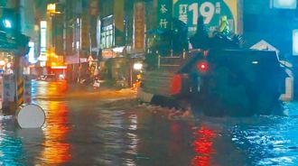 蘇澳慘淹「台灣颱風論壇」執行長家裡也泡水照片曝 感嘆重演15年前惡夢