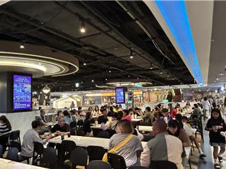 輕颱鳳凰來前2樣情！屏東山區撤離690人、百貨公司熱鬧如常