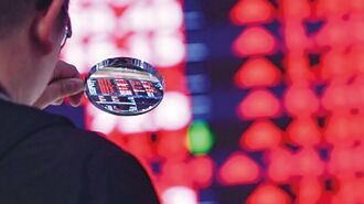 PCB指標雙箭頭 外資齊喊買