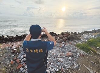 高雄 傾倒建廢護海岸邊坡 2男遭訴