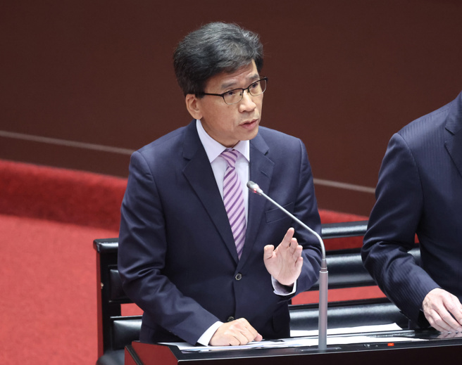 金管会主委彭金隆11日在立法院答询，首度就太子集团诈骗案进行说明。（图／姚志平摄）
