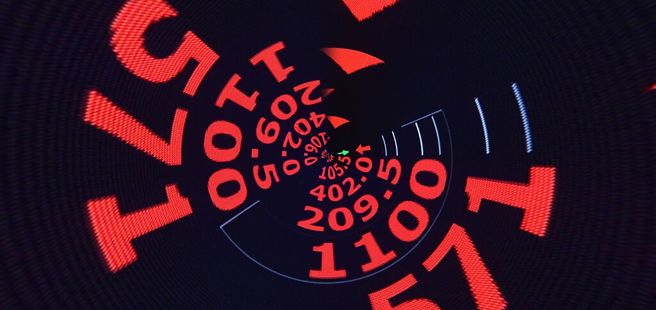 台股今日衝破28000，外资上周最爱这3檔夯股。（图／本报资料照片）