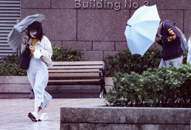 凤凰颱风将通过屏东，大台北山区防局部豪雨。（示意图／本报资料照）