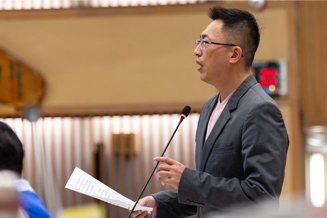 都更面临现实诸多困境，议员王威元指出，现行营建成本远高于都更权利变换公式的估算，导致实施者却步不前。（议员王威元提供）