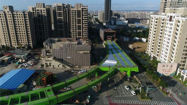 首拋上南崁輕軌建設，串聯機捷打造雙北通勤軌道生活圈。圖為桃園捷運綠線北段。（圖／本報資料照）