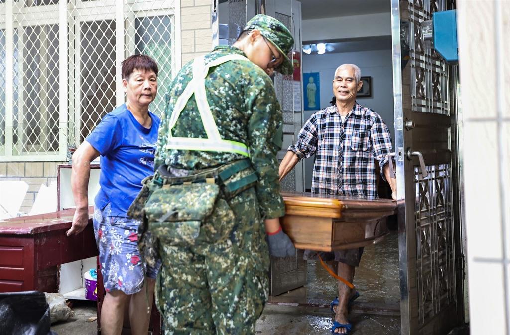 國軍馳援防救災 保衛家園使命必達