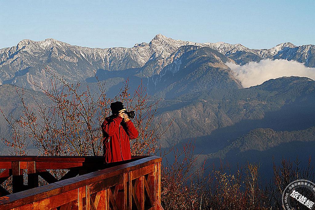 黃源明老師帶玩阿里山楓紅假期(圖/阿里山賓館提供)