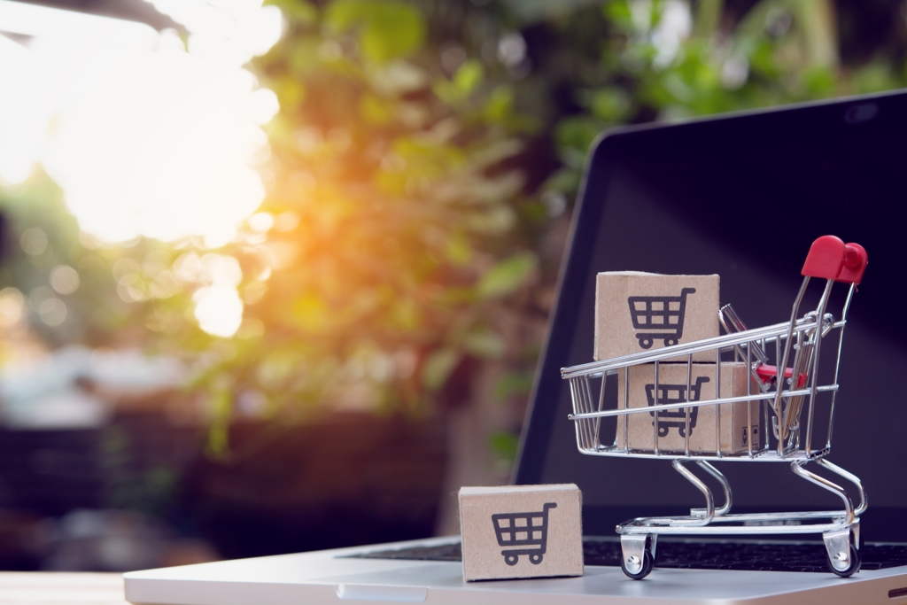 台灣超商取貨落伍了?專家曝電商大轉折:昔龍頭慘虧邊緣化