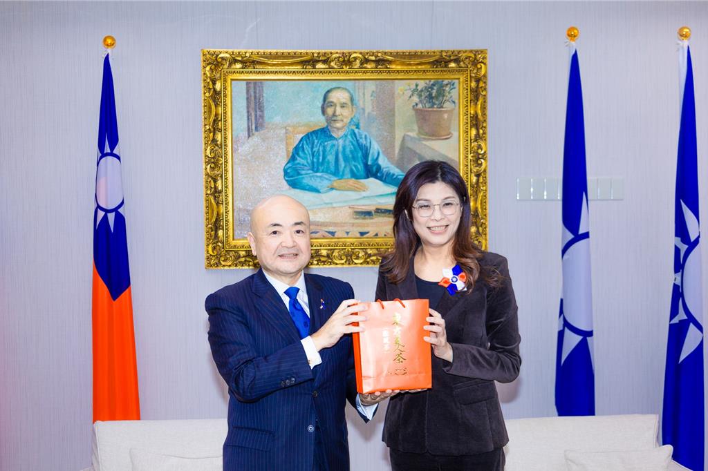 日本也來訪 鄭麗文:台日共同努力台海和平