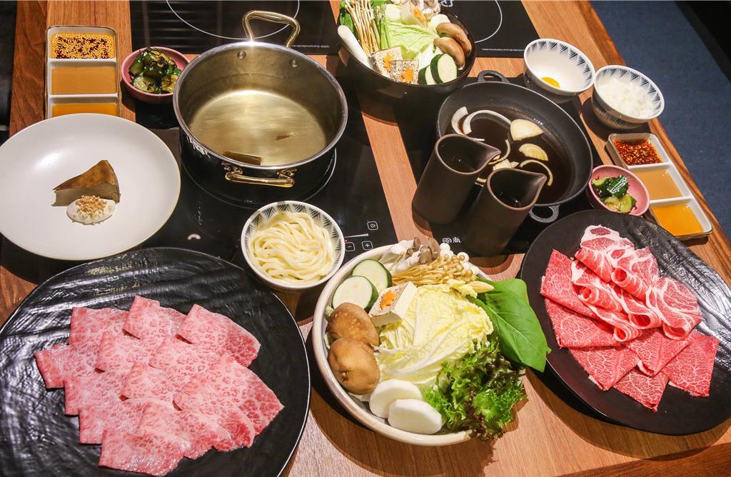 WAGYU CLUB和牛俱樂部推出日本和牛涮涮鍋套餐及肉品盛合套餐。 (粘耿豪攝)