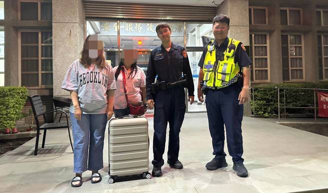 「司機大哥，你累了嗎？」烏日警神助攻！1小時內尋回行李。（翻攝畫面）