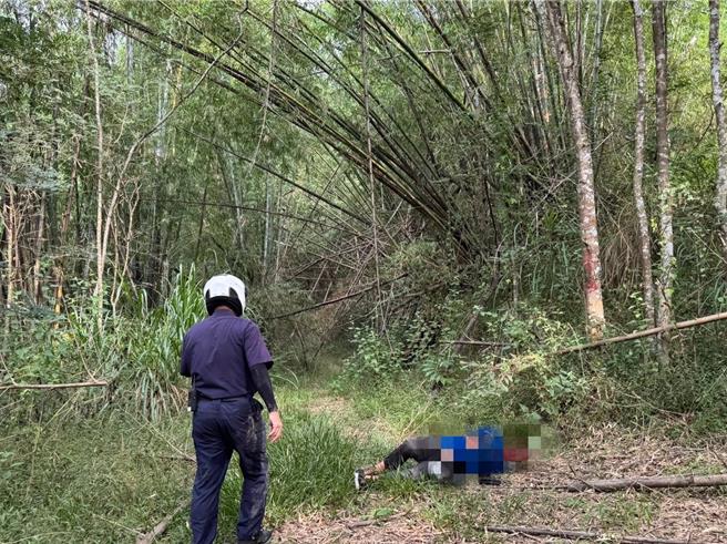 51岁郑姓男子日前在牛寮溪附近山区迷路，因体力透支无法脱困，急需救援。（警方提供／纪爰高雄传真）