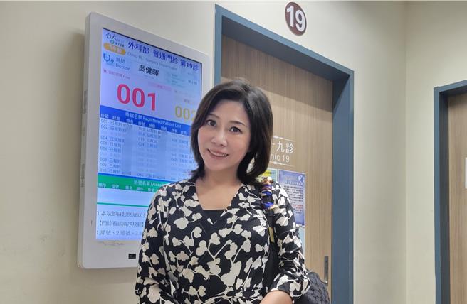 小彤12日回诊检查。（马可孛罗提供）