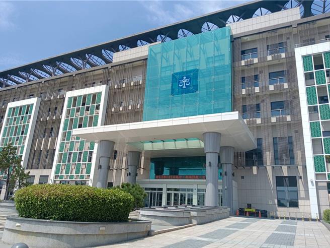 曾姓阿兵哥休假離營預期未回部隊，遭新竹地院判刑，曾男不服上訴，提出身心科診斷證明，但法官不採信，駁回上訴。（邱立雅攝）