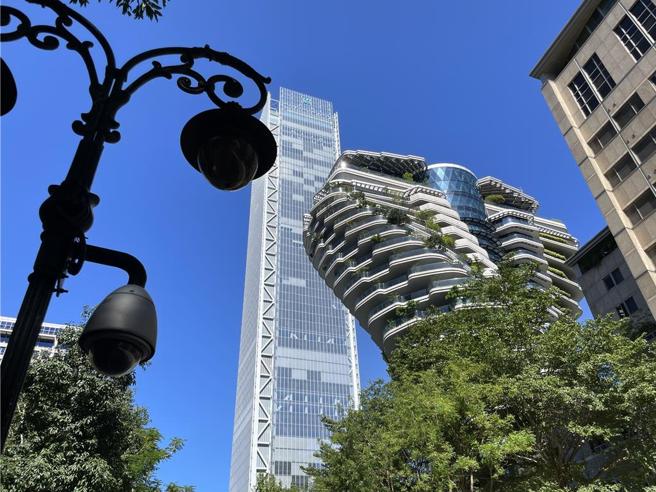 小沈腹背受敵，「陶朱隱園」打9.25折拼成交！17樓已售戶被客戶砍價到11.1億元，處分利益剩0.48億元。圖／蔡惠芳