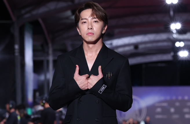 三立電視證實，坤達將在下次回歸《綜藝玩很大》主持。（圖／杜宜諳攝）