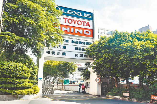 車業龍頭和泰汽車挺過整體車市買氣低迷壓力，受惠旗下雙品牌銷售穩健，本業獲利成長。圖／本報資料照片