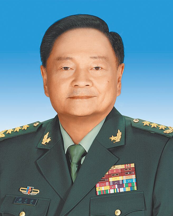 中共中央軍委副主席張又俠12日在大陸《人民日報》撰文表示，要把「政治建軍」擺在首要位置，全面肅清流毒積弊，堅決防止做「兩面人」、搞偽忠誠。（新華社）