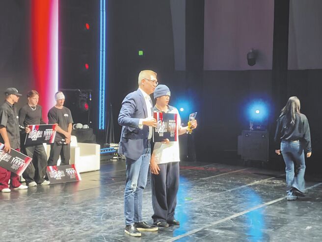 《这就是街舞》空降宝安。（张厚炜摄）