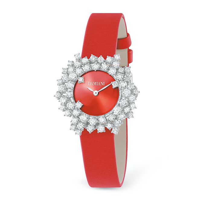 DAMIANI Mimosa含羞草白K金鑽表，89萬8000元。（DAMIANI提供）