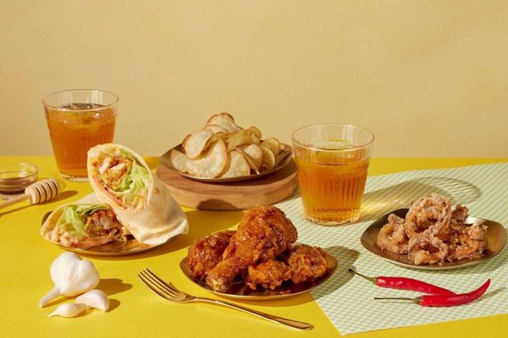 「2025高雄鹹酥雞嘉年華」美味炸物飲品登場。(圖/高雄市政府觀光局)